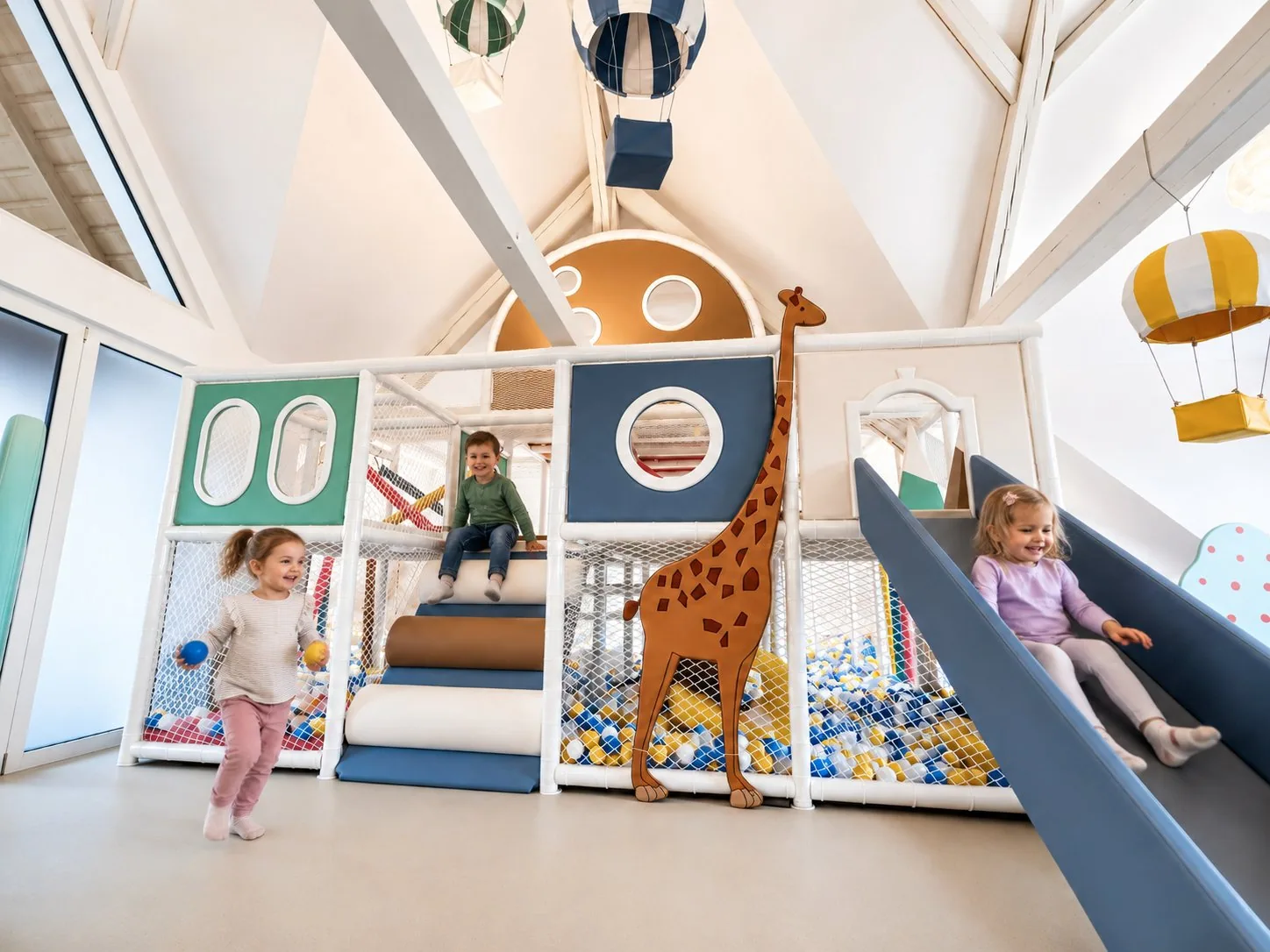 Glitzerfisch Indoor-Spielplatz